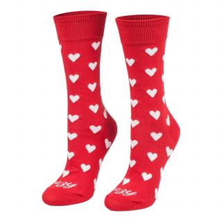 Veselé ponožky srdiečka červené dlhé Veľkosť: 43-45