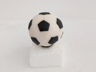 Futbalová lopta VEĽKÁ Ø 9 cm - jedlá figúrka