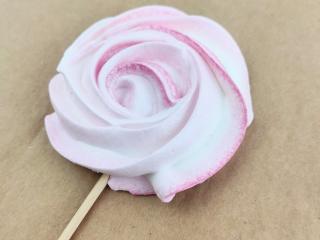 Snehové LÍZATKO na paličke ružovo-biele svetlé 6-7 cm