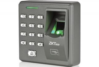 RFID+ biometrický + kódový prístupový systém - kódová klávesnica podsvietená CRYPTON-ZKTECO SA-X6