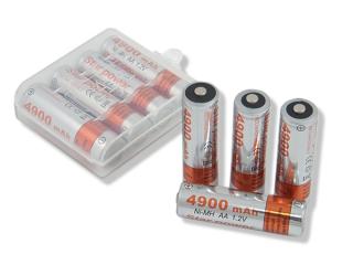 4 x akumulátorové nabíjateľné batérie r6 aa 4900 mah aku +obal