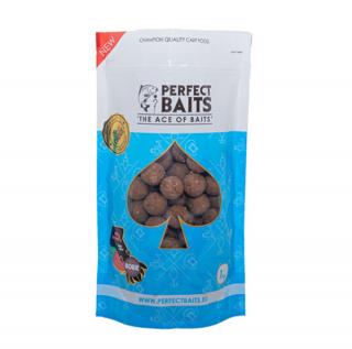 PERFECT BAITS SOLUBLE BOILIES 1KG/20MM OLIHEŇ JAHODA (PERFECT BAITS SOLUBLE BOILIES )