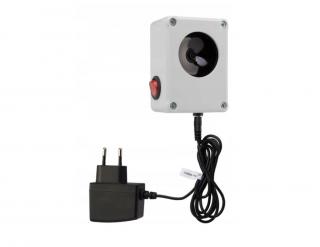LAPKA Vodotesný, ultrazvukový plašič na kuny, myši a potkany DRAGON ULTRASONIC C100 - napájanie cez 6V adaptér v balení