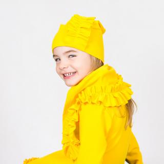 Autorská čiapka Why Prestige™ žltá (Prechodná čiapka s nezameniteľným dizajnom riasenia Prestige. Perfektne sedí na hlave a príjemne zahreje počas chladnejších dní.)