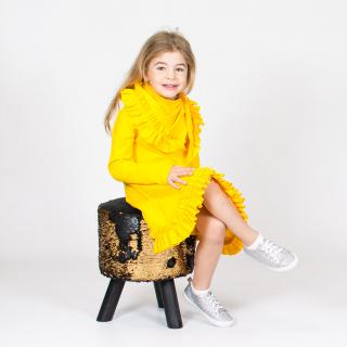 Autorská šatka Why Prestige™ žltá (Ikonická šatka okolo krku z mäkulinkej teplákoviny na chladnejšie rána či dni, ktorá udrží krk v teple, no nestráca na štýle.)