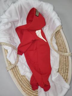 Softshellový overal Why Angel červený (Funkčný overal zo softshellu s reflexnou potlačou anjelských krídiel na chrbáte a rozkošným vreckom s riasením na ľavom boku. Overal ochráni pred vetrom či dažďom.)