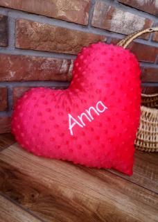 Vankúš minky Srdce s menom Anna (Minky vankúš malinový)