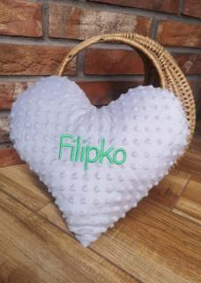 Vankúš minky Srdce s menom Filipko (Minky vankúš šedý)