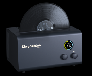 HI-FI Čistenie LP platne ultrazvukovou práčkou (Čistenie LP platne ultrazvukovou práčkou Degritter MKII v predajni Bratislava.)