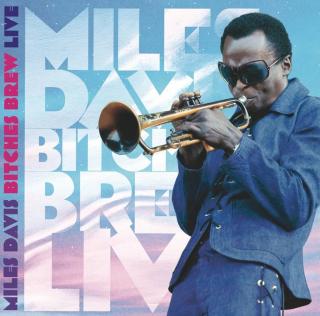 Music On Vinyl MILES DAVIS - BITCHES BREW LIVE (180gr. / Etching On Side D / Incl. 12pg. Booklet 2-LP Holland Jazz High Quality, Etched)