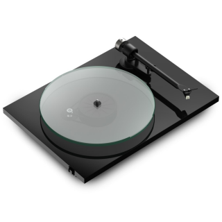 ProJect Pro-Ject T2 + Sumiko Rainier Piano black (Gramofón s 9  ramenom a skleneným tanierom (Sumiko Rainier cena tejto prenosky je 175 €))