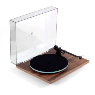 Rega Planar 2 + ND3  Orech (Rega Planar 2 je gramofón vyvinutý spoločne s vyšším modelom Planar 3)