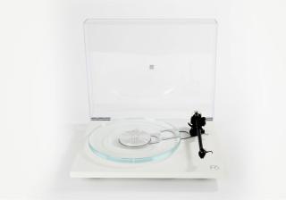 Rega Planar 6  biela matná + Nd5 MM (Gramofón Rega Planar 6 a prenoska Nd5 MM)