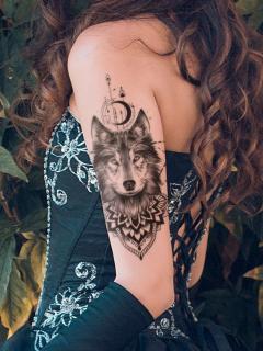 Dočasné tetovanie - vlk-mesiac