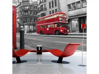 Fototapeta - Red bus and phone box in London