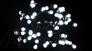 NOEL LED Vianočná reťaz - 8m - guličky studená biela (Vianočná LED Svetelná reťaz - guličky NOEL)