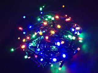 Vianočná reťaz 24m - farebná (bez programu) NOEL 33527 (Vianočné svietidlá LED reťaz 24m farebná NOEL 33527)