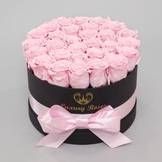 Luxusný okrúhly čierny box M s trvácnymi ružovými ružami