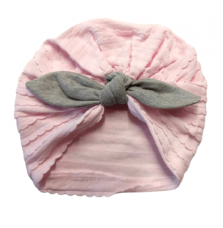 Čiapka / turban bavlnená ružová so sivou mašličkou, obv. hlavy 40/42
