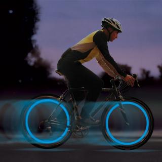 Farebné LED svetielko na koleso (LED svetlo na bicykel, motorku, auto)