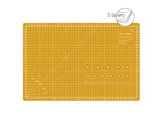 Texi Yellow rezacia podložka 45 x 30 cm, 5-vrstvová, zosilená (Podložka s vyznačenými uhlami a rovnobežnými čiarami, značenie v cm/inch, sila podložky 3 mm, veľkosť 45 x 30 cm - žltá)
