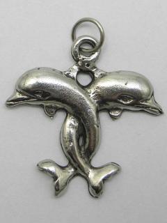 Prívesok - náhrdelník Delfíny