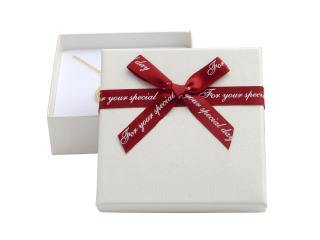 JKBOX Papierová krabička s bordó mašľou Special Day na strednej sadu šperkov IK005