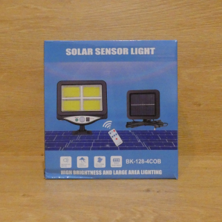 Solárne nástenné LED svietidlo so senzorom - BK-128-6COB