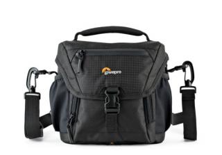 Lowepro brašna Nova 140 AW II čierna