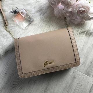 Kabelka crossbody GUESS LILLA béžová - capuccino