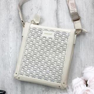 Kabelka crossbody Monnari X684 béžová