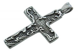 Prívesok z ocele strieborný kríž F189