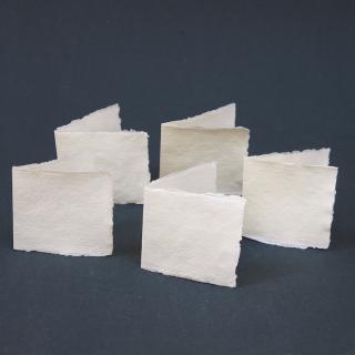 Bavlnený papier 7 x 7 cm Khadi + obálka, zrnitý povrch, 280g, 5ks