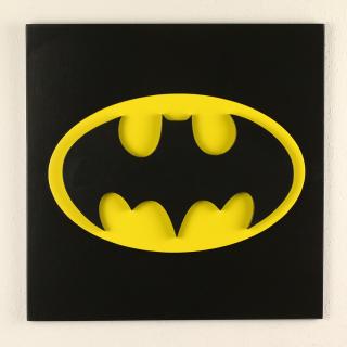 3D drevená dekorácia znak Batman 30 x 30 cm