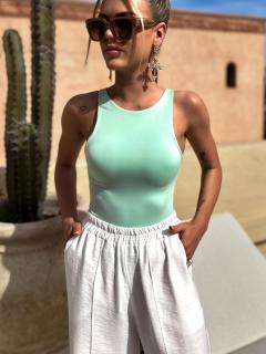 Zelené basic body KYNYR bez rukávu Veľkosť: ONESIZE