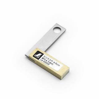SHINWA Nerezové mini pravítko s robustnou mosadznou základňou - 45 mm