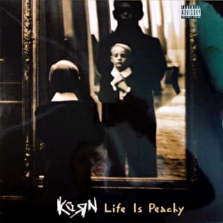 LP Korn ‎– Life Is Peachy (Na desce pouze jemné vlásenky, mírně ohraná. Obal je v super stavu ještě lesklý.)