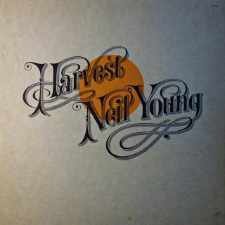 LP Neil Young ‎– Harvest (Včetně dvou insertů s japonskými a anglickými texty. Na desce pouze jemné vlásenky. Rozevírací obal v perfektním stavu.)