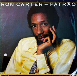 LP Ron Carter ‎– Patrāo (Na desce jen pár velmi jemných vlásenek a několik otisků prstů. Obal je trochu obnošený, ohnuté rohy a obroušené hrany.)