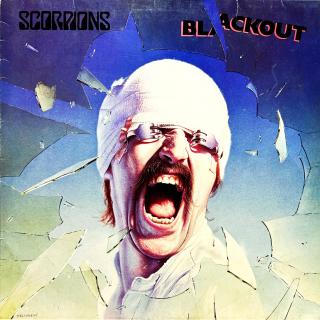 LP Scorpions – Blackout (Včetně orig. vnitřní obal s potiskem, ten má cca 10 cm proseknutou hranu.)