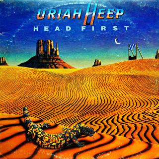 LP Uriah Heep ‎– Head First (Deska je trochu ohraná, mnoho vlásenek a pár matných fleků. Hraje dobře s mírným praskotem v záznamu. Obal mírně obnošený.)