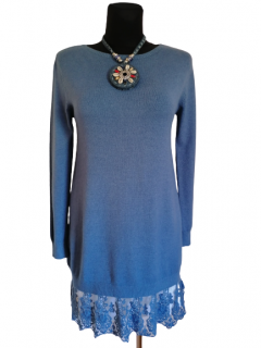 Design Eva sveter dámsky predlžený elegantný modrý s krajkou