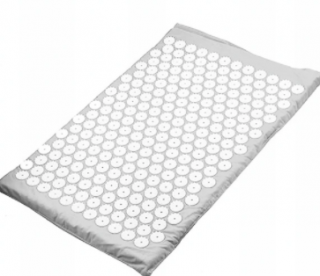ActivePlus masážna akupresúrna podložka s hrotmi Barva: Stříbrný