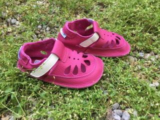 Baby Bare Shoes IO Waterlily - Summer Perforation Veľkosť: 19