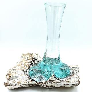 Roztavené sklo na dreve - Malá váza biela vymývaná
