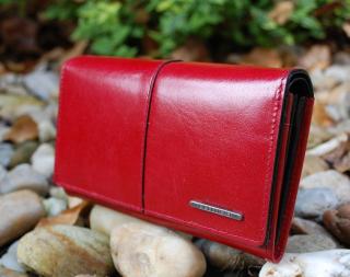 Dámska červená tmavá kožená peňaženka matná dva zipsy