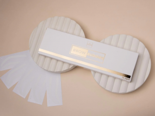 Infinity - The Brow Geek Brow Buddies – šablóny na Airbrush Brows 36 párov Typ: Včetně krabičky