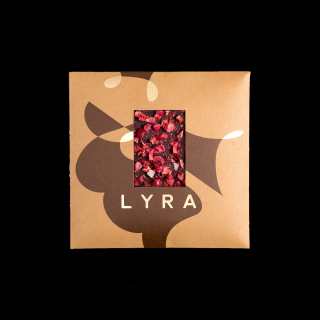 Naša dark - jahoda, brusnica 80g LYRA