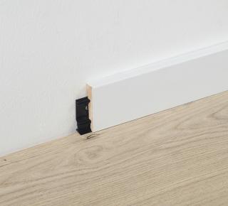 MDF podlahová lišta -biela farba- 2500 x 12 x 60 mm (L x W x H)