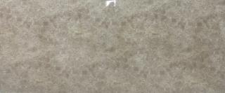 Mramorový nástenný panel z PVC v jemnej krémovo-béžovej farbe s jemnou oblačnou textúrou-2805A1-120x280 cm